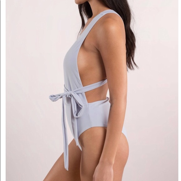 Tobi Light Gray One Piece Swimsuit - Picture 3 of 4